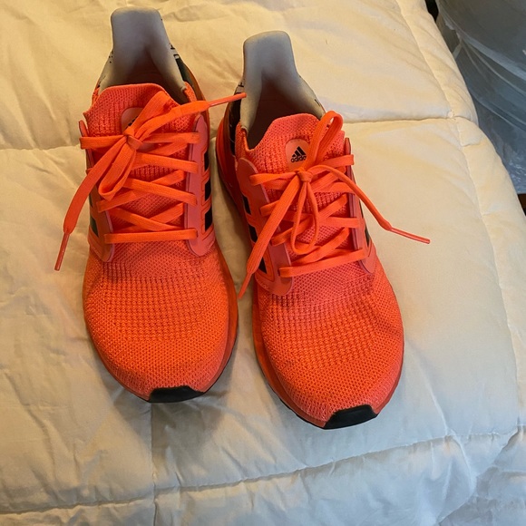 signal pink ultra boost